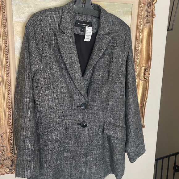 Blazer - Picture 1 of 3